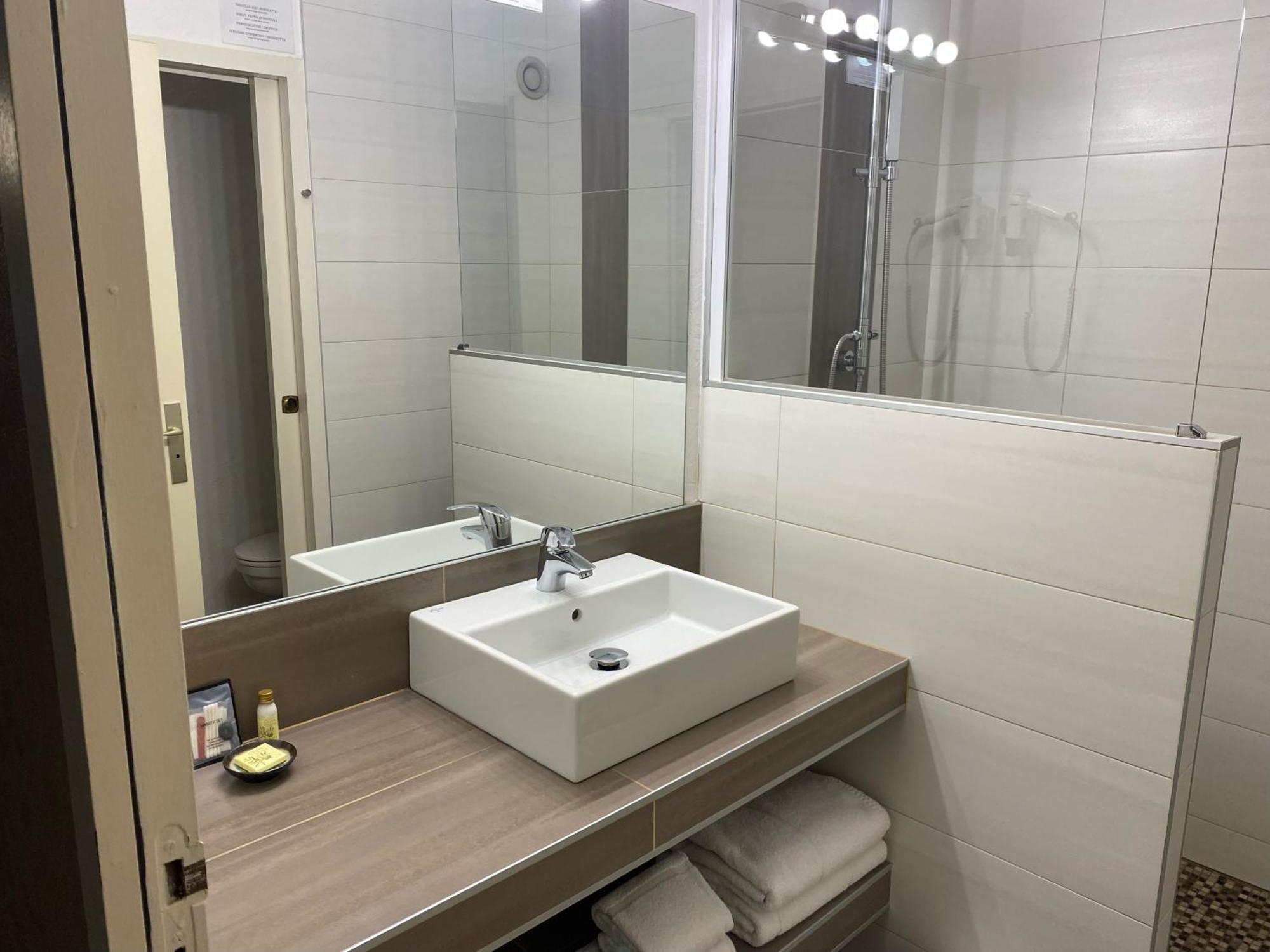Le Floreal Vence Exterior photo